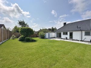 Photo 27- click for photo gallery